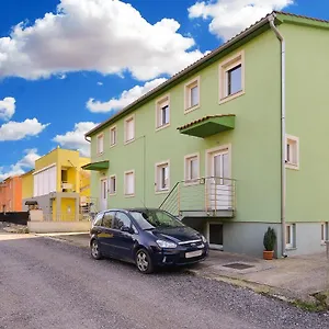Ariana 1989 Apartmán Fažana